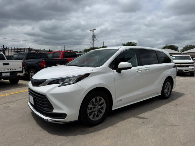 2021 Toyota Sienna