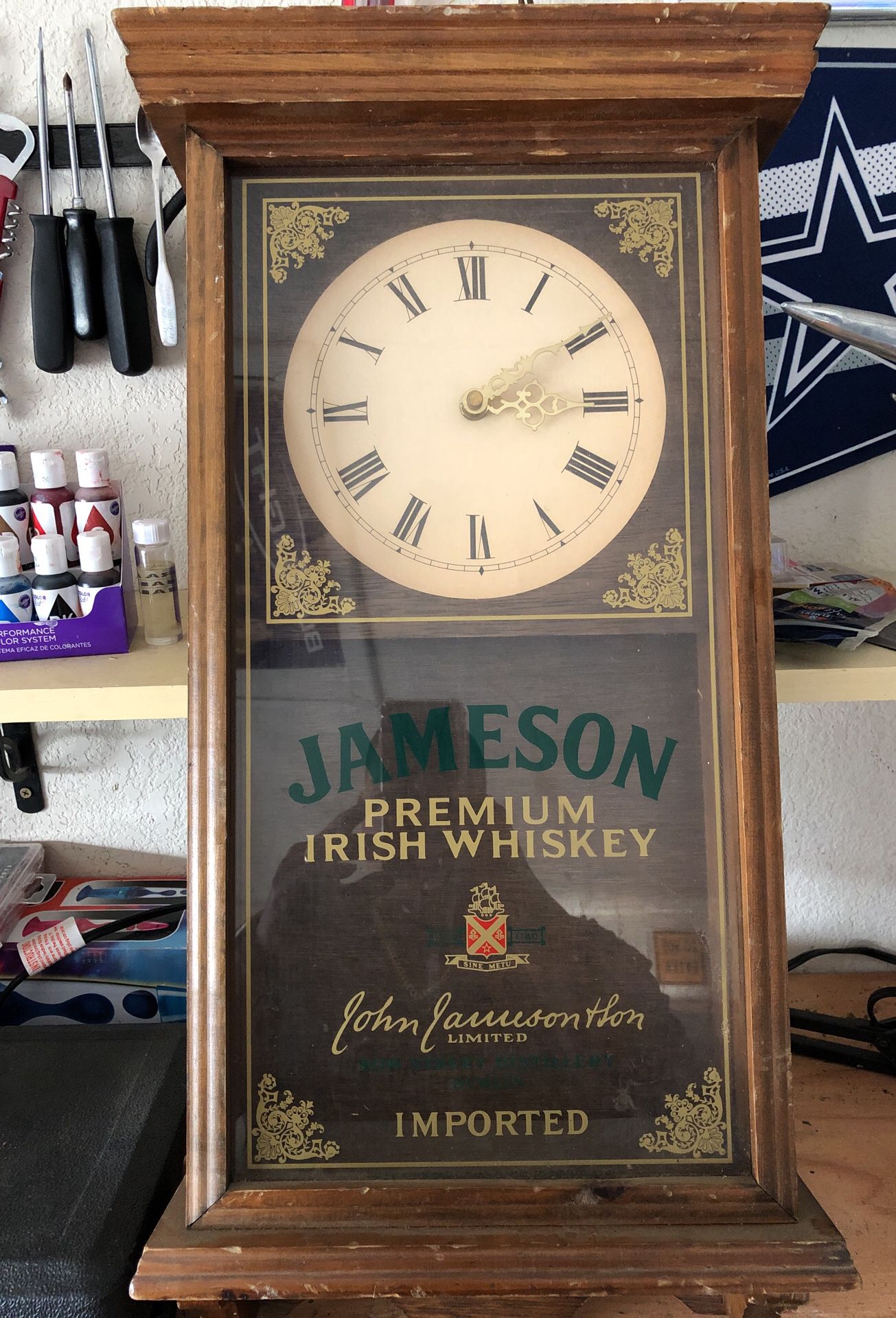 Wall Clock for Sale in Turlock, CA - OfferUp