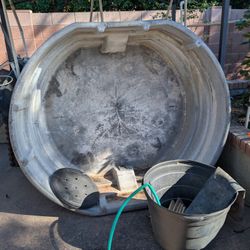 300 Gallon Trough/Misc Aquaponic 