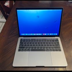 Upgraded 13 inch MacBook Pro 💻 Touchbar - i7 - 16gb  - 512gb