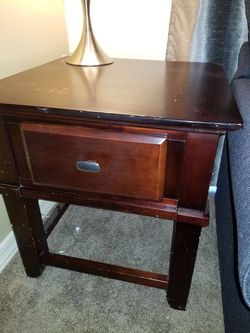 End table