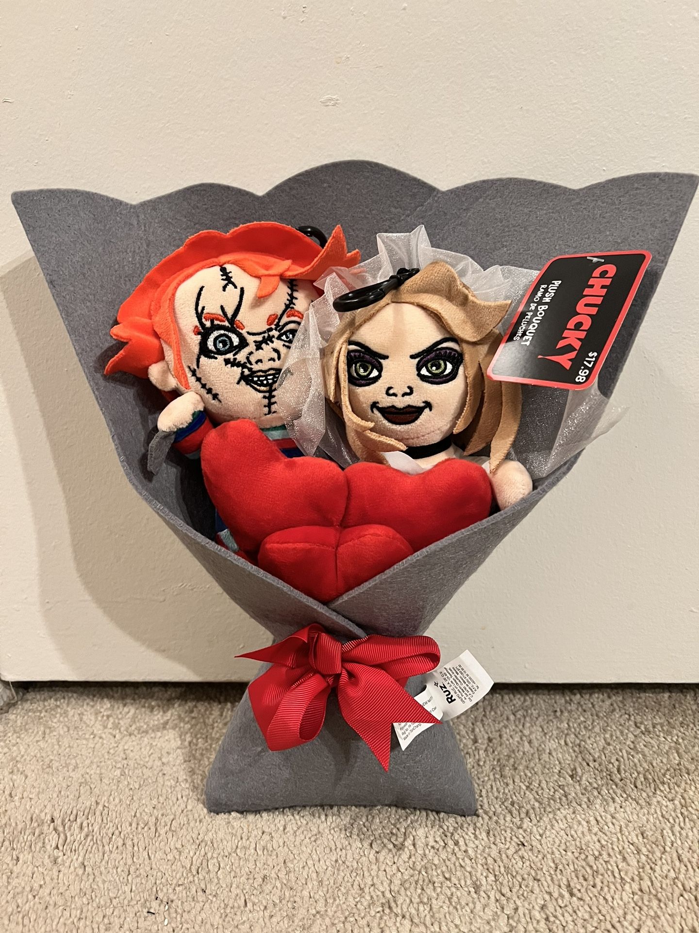 Chucky And Tiffany Plush Valentine's Bouquet, NEW!! Multi-Color, All Ages