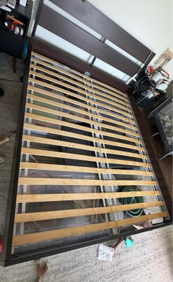 Queen bed