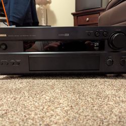 Yamaha RX V800 AV Receiver 260 Watts Dolby DTS Cinema DSP Unit! W/ Remote.