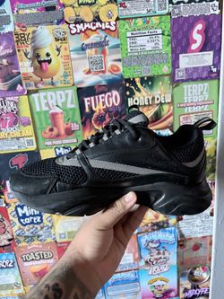 Dior b22
