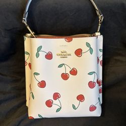 COACH Mollie Bucket Bag With Cherries 🍒 