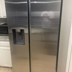 Samsung Refrigerator 