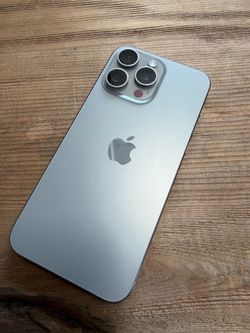 iPhone 15 Pro Max - 512GB, unlocked, silver