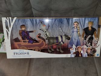 Frozen 2 doll box set Anna, Elsa, Sven and her sleigh