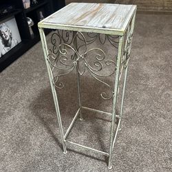 Home Essentials & Beyond Plant Stand Square Table 25” Tall