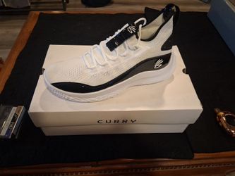 Curry shoes