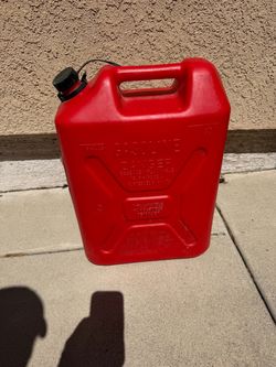 5 Gallon Gas Container