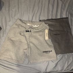 Size Small Essential Shorts Dark Oatmeal