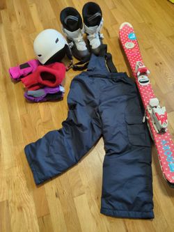 Ski Set For 6-7 Year Old