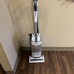 Shark vacuum