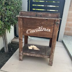 Rustic Igloo Cooler Cart 