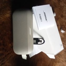 Bose SoundLink Flex 2 