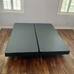Box Spring King Size. New From Factory, Also Available In Twin-Full-Queen and Cali-King Same Day Delivery 🚚 