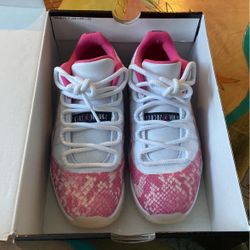 Air Jordan Retro Low WMNS Concord Woman 