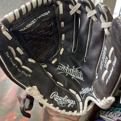 Rawlings HFP120BRW Girl's 12-inch Leather Right-handed Softball Glove