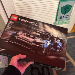 LEGO 42123 Technic McLaren Senna GTR