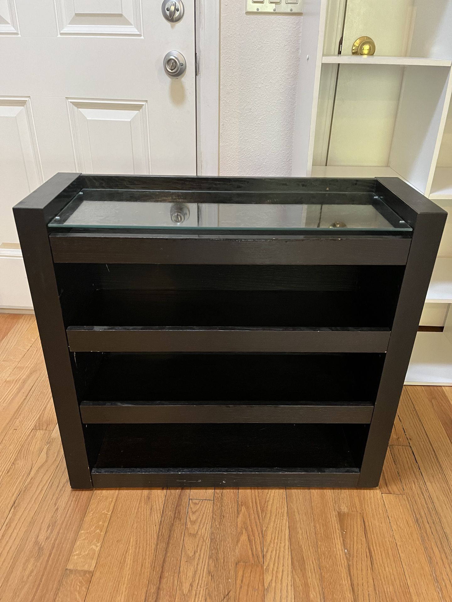 Rolling Shelf With Glass Top