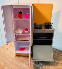 Rainbow High Dollhouse Refrigerator, Stove, Hood, Oven Replacement Furniture