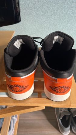 Jordan retro 1 low star fish