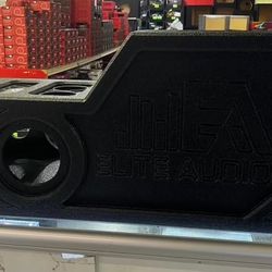 Center Console For Chevy And Kicker L7 12” Subwoofer 