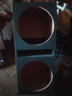 NEW.  15 inch Woofer Box  ported