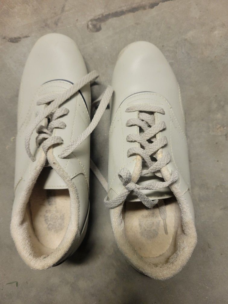 Bowling Shoes Size 7