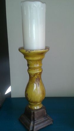 Candle holder