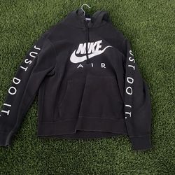 Black Nike hoodie