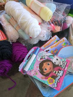 crafts supplies huge lot