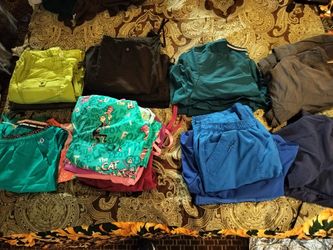 Women's Medical Scrubs Barely Worn