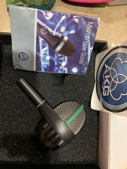 AKG D112 Wired Dynamic Instrument Microphone Black Dynamic Transducer Type