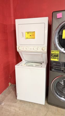 STACKABLE WASHER AND DRYER