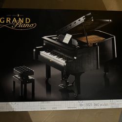 Lego Grand Piano