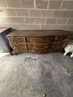 French Highline Dresser, Good Condition $99.00