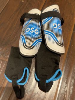 BRAND NEW DSG OCALA CHILD SOCCER SHIN GUARDS