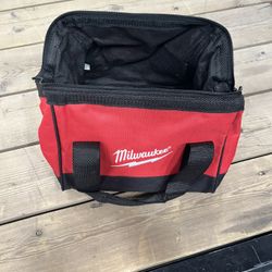 Milwaukee Contractors Bag 902189029