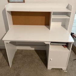 Kids Desk 