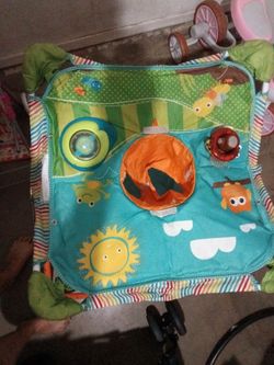 Portable baby activity jumper