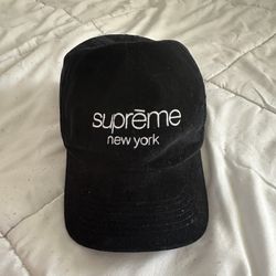 Supreme Hat 