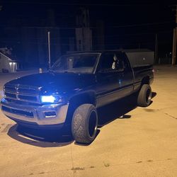 1999 Dodge Ram 2500 Cummins 4 X 4 Very Clean