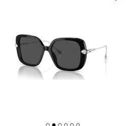 150!!! With Both Cases And Cleaning Towel