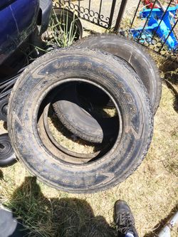 4 good tires sizes 275/65r18! 245/75r16! 225/75r15 and 225!75r16