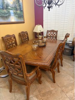 Dining room set