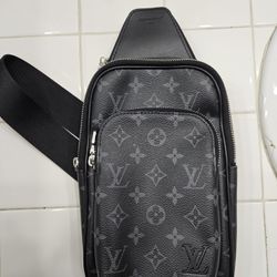 Louis Vuitton Avenue Sling Bag In Damier Graphite Canvas - Excellent Condition