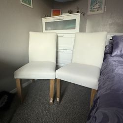Set of 2 White Upholstered Chairs
